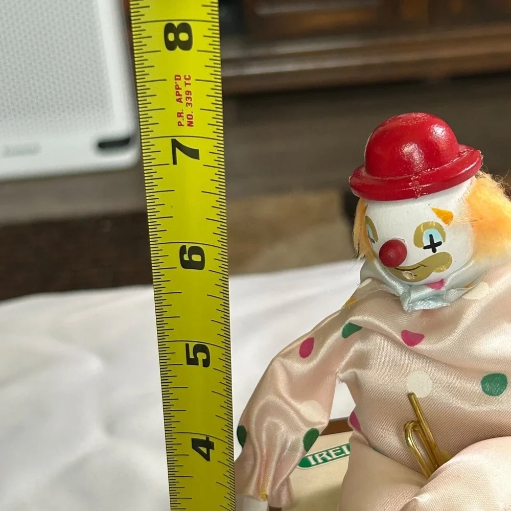 Westland Be A Clown Music Box Figurine Hat is Damaged 7